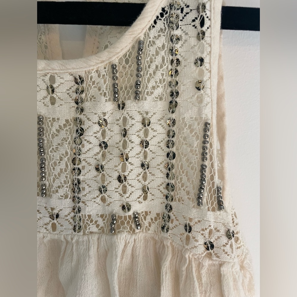 Flowy Hollister Top